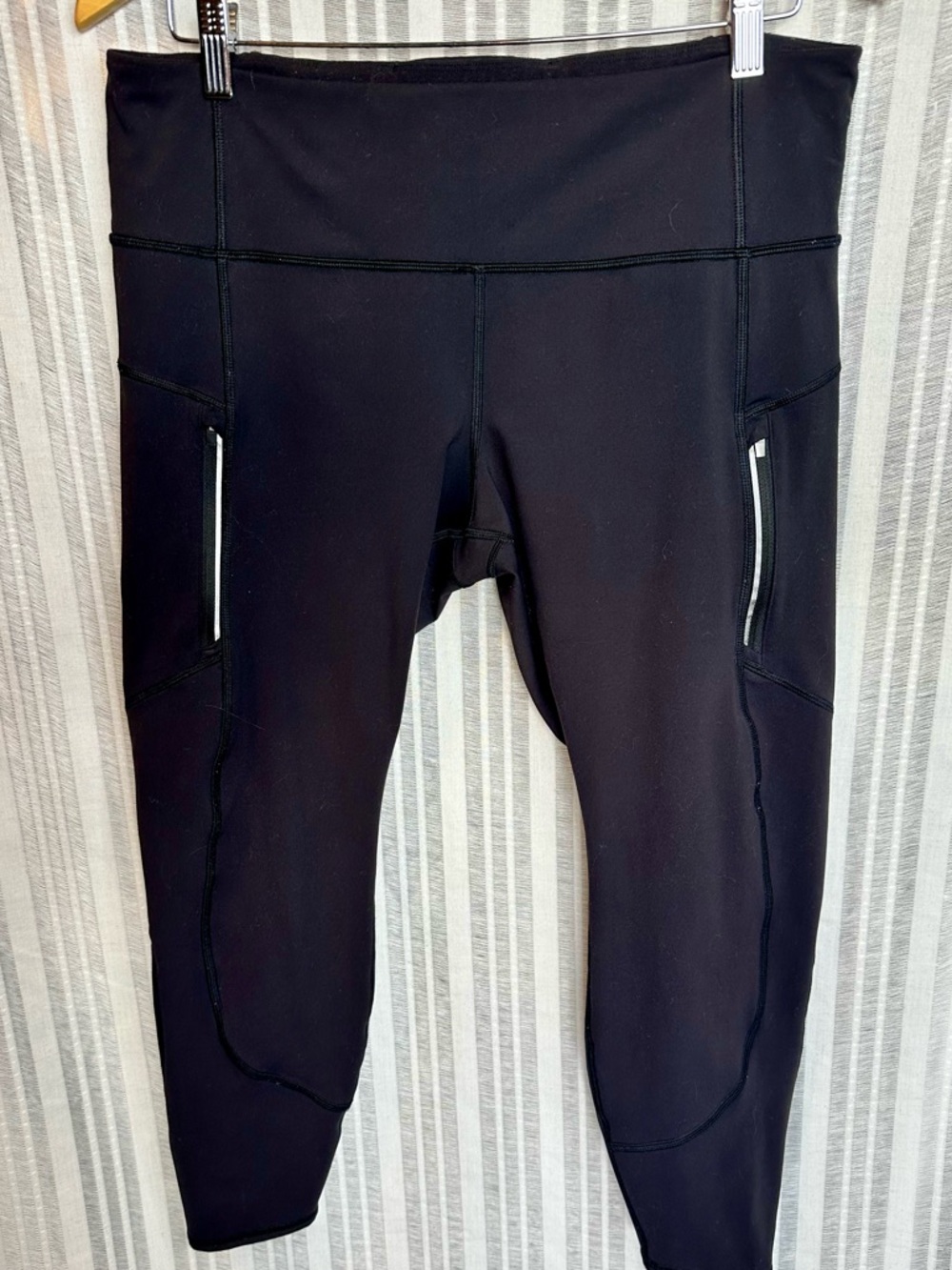 Athleta Leggings XL Black High Rise Zip Pockets